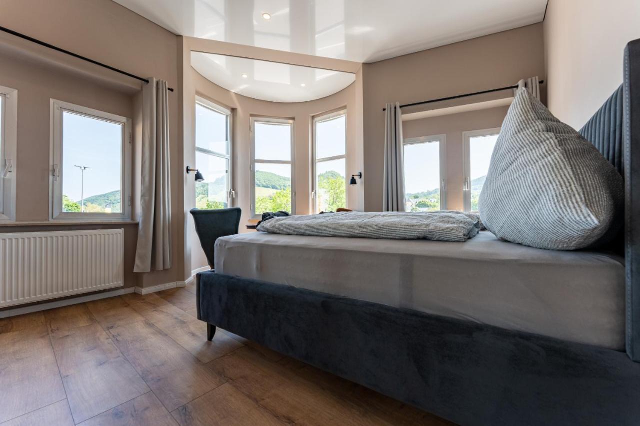 Moselresidenz Bellevue Alf Apartment Moselblick Bagian luar foto