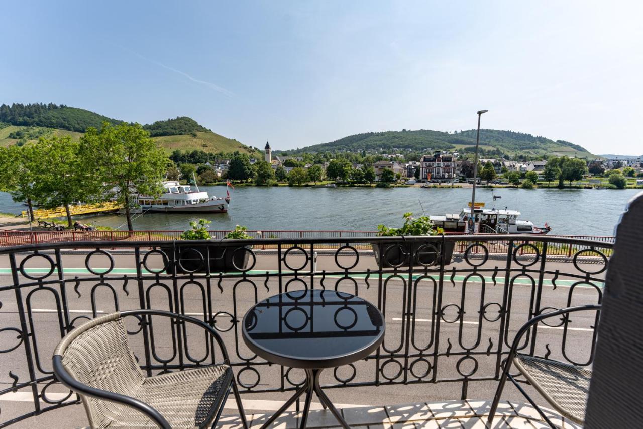 Moselresidenz Bellevue Alf Apartment Moselblick Bagian luar foto