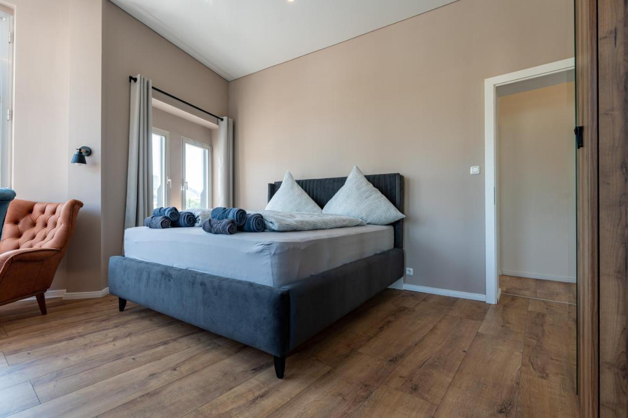 Moselresidenz Bellevue Alf Apartment Moselblick Bagian luar foto